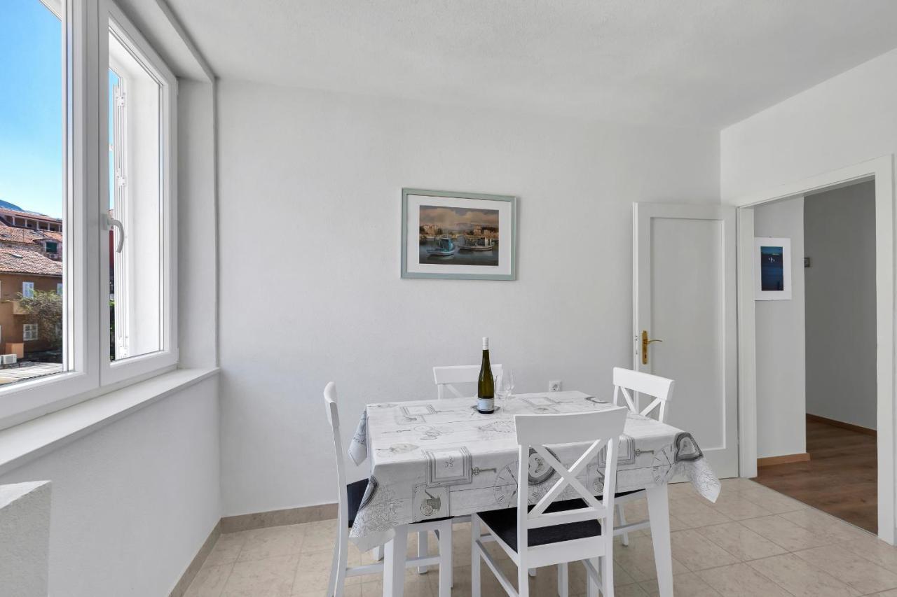 Apartment Riva Макарська Екстер'єр фото